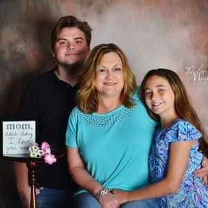 Meet your Posher, Kim